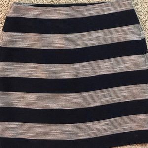 Loft navy and white skirt